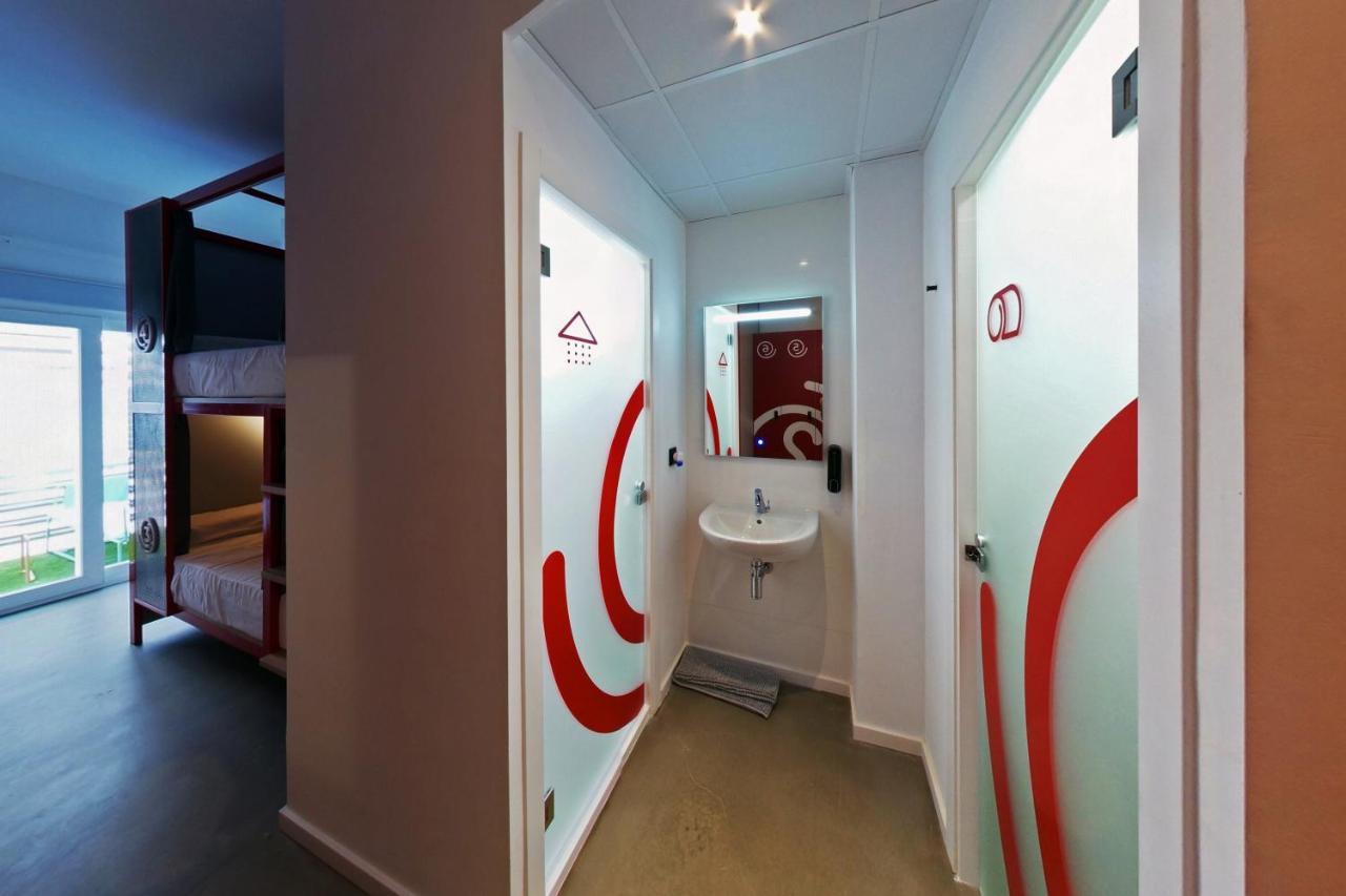 Konk Hostel La Manga del Mar Menor Dış mekan fotoğraf