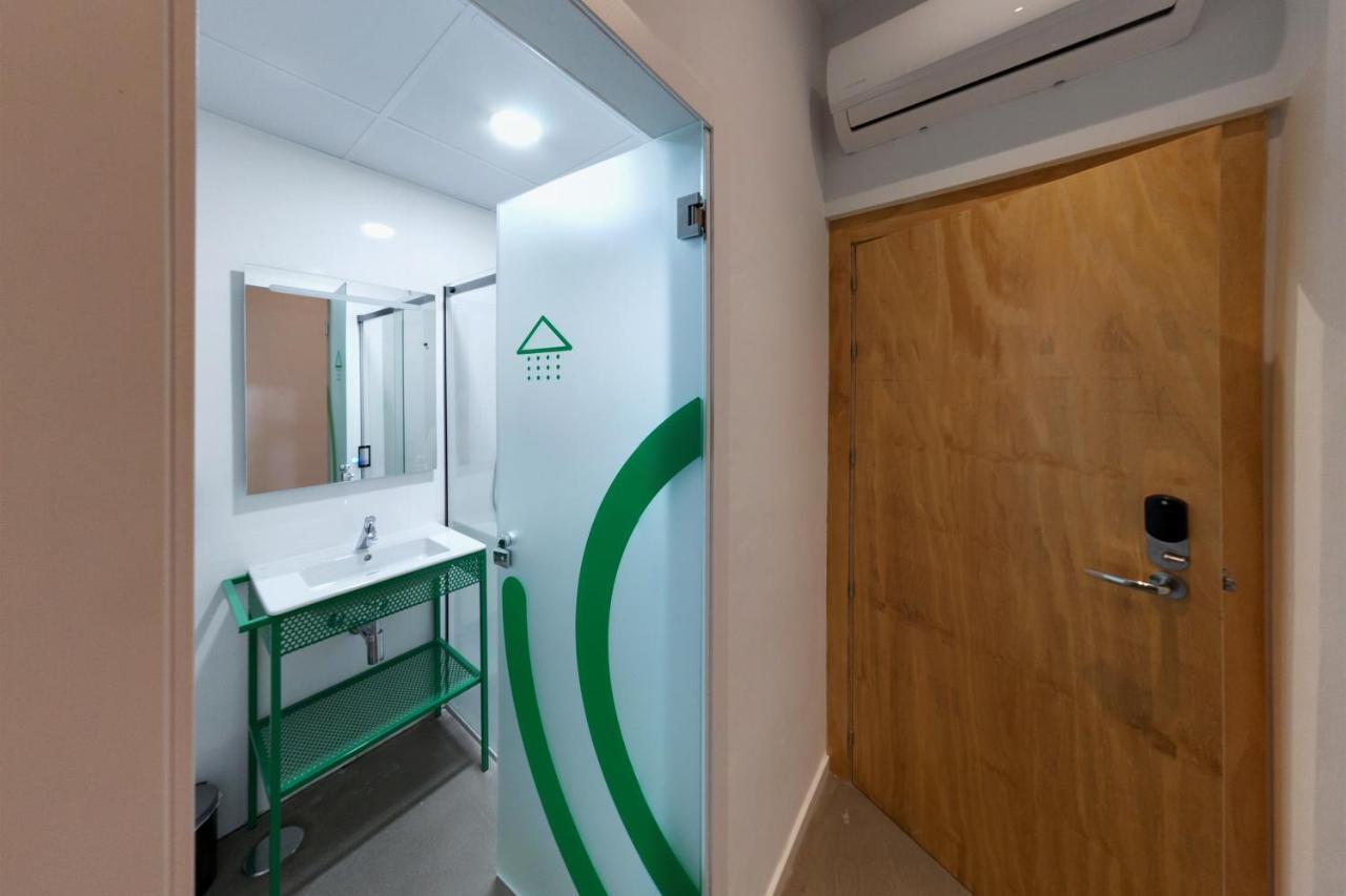 Konk Hostel La Manga del Mar Menor Dış mekan fotoğraf
